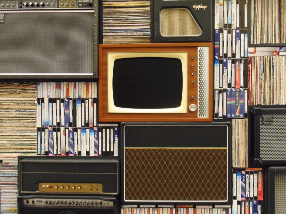 1970s television and speakers
