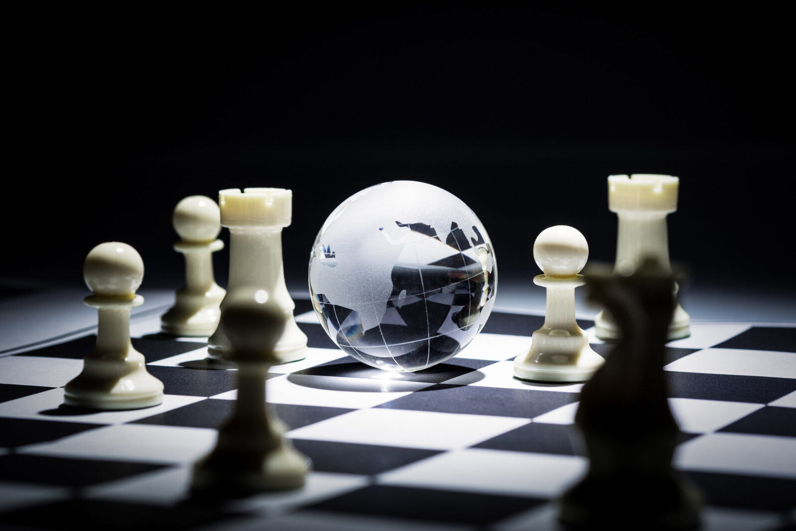 What Chess Can Teach Us About the Future of AI and War - War on the Rocks