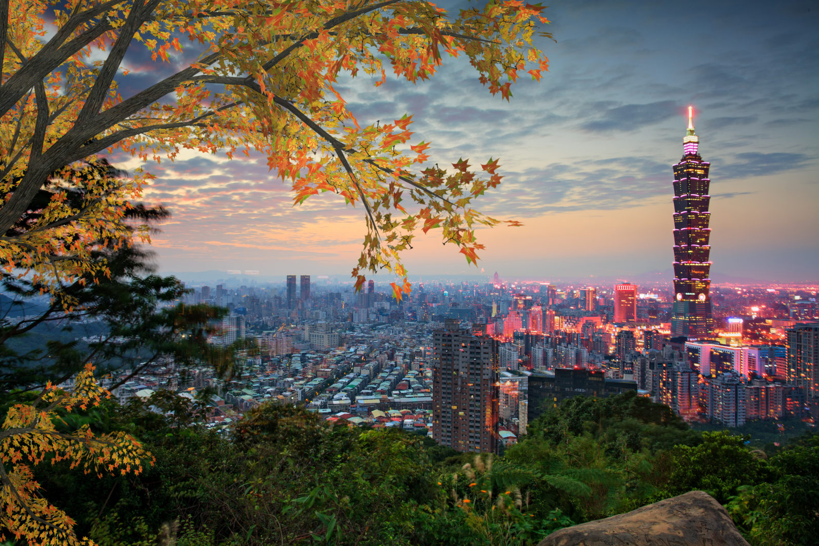 Taipei, Taiwan evening skyline